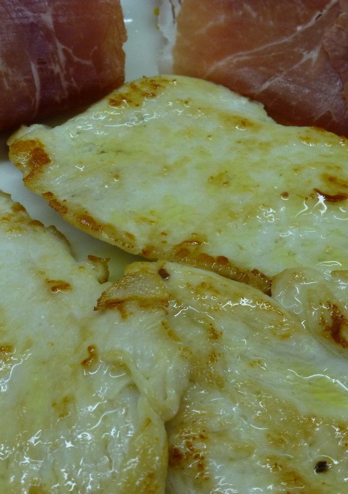Una foto de Pechugas con jamón