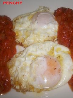 Una foto de Salsa de tomates Raff con jamón ibérico al vino blanco