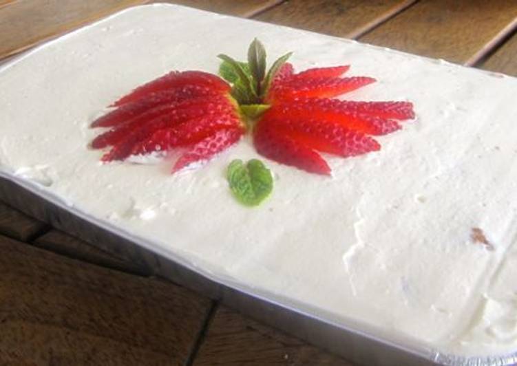 Tarta de galletas con fresones