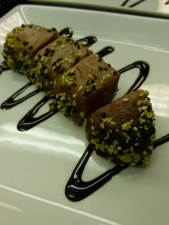 Una foto de Tataki de atún rojo
