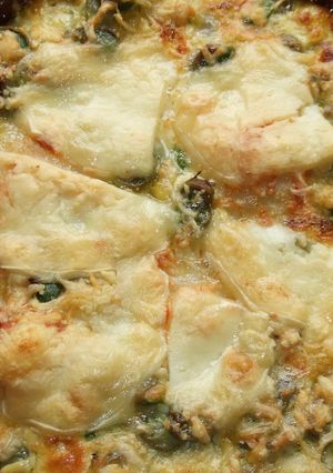 Una foto de Gratinado de habas, alcachofas y coliflor