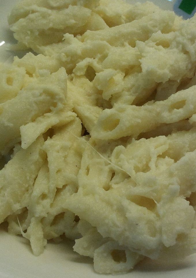 Una foto de Macarrones con salsa de coliflor