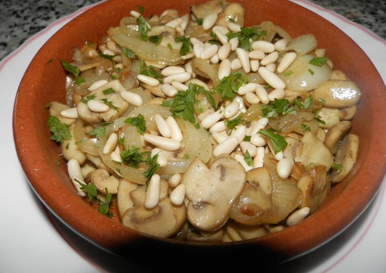 Champiñones a la mediterránea