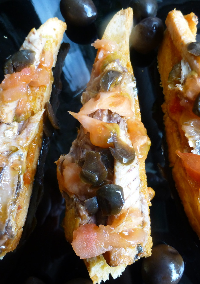 Una foto de Pincho de sardinas picantonas