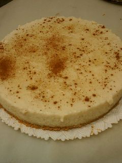 Una foto de Tarta de arroz con leche con base de galletas