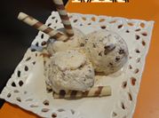 Una foto de helado vainilla thermomix