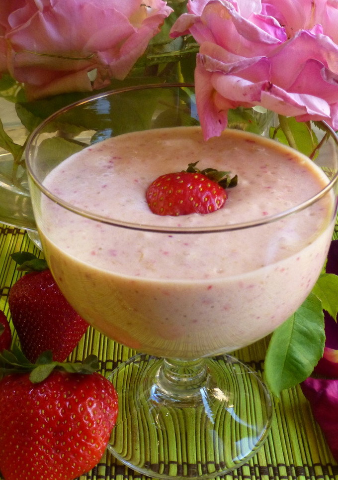 Una foto de Batido de fresa y mango