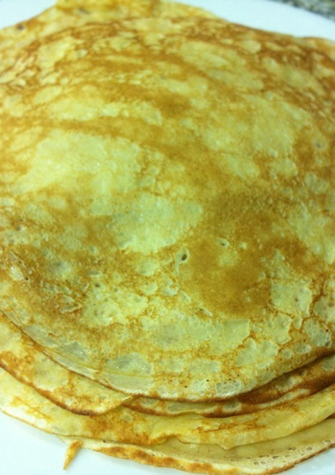 Una foto de Crepes franceses dulces