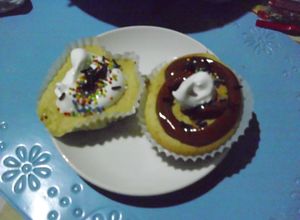 Una foto de Cupcakes con manjar o merengue
