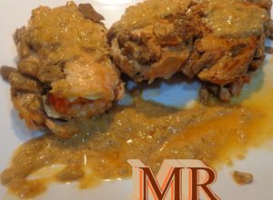 Una foto de Salmón relleno de gambas
