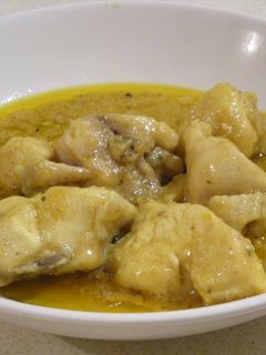 Una foto de Pollo en salsa con un toque de mostaza al vino