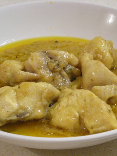 Una foto de Pollo en salsa con un toque de mostaza al vino