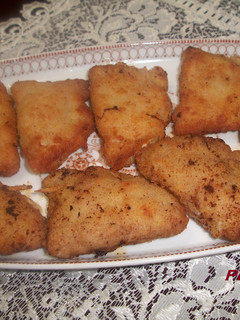 Una foto de Dobladitos de lomo con queso de cabra y sobrasada a la miel