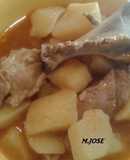 Patatas guisadas con lechazo