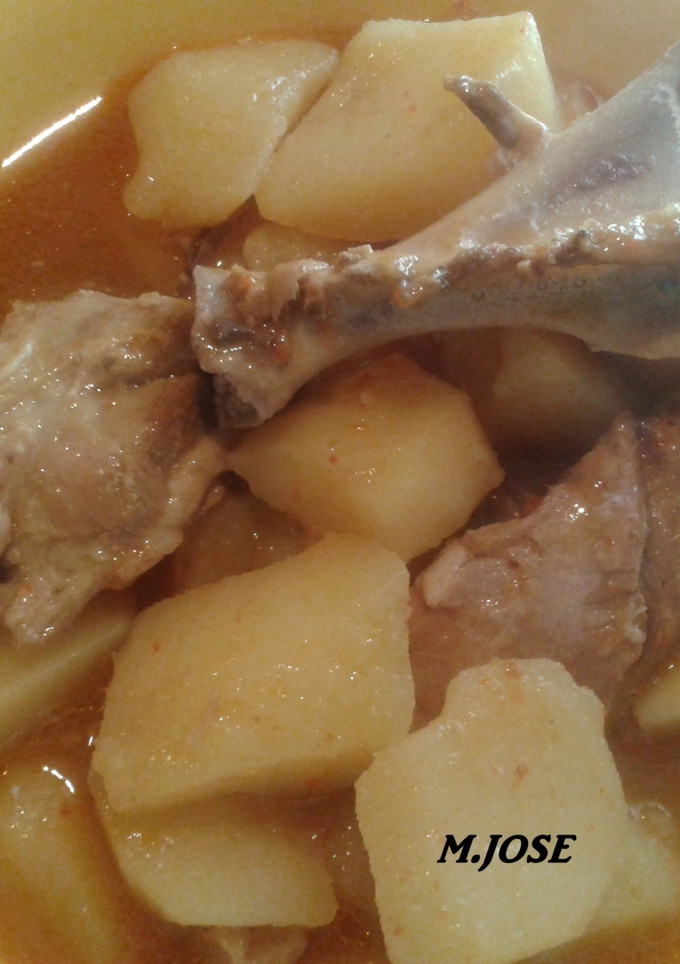 Una foto de Patatas guisadas con lechazo