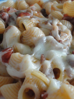 Una foto de Macarrones saboyarda con bacón