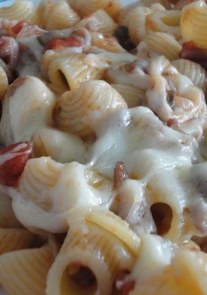 Una foto de Macarrones saboyarda con bacón