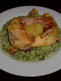 Una foto de Pollo a la crema de espinacas