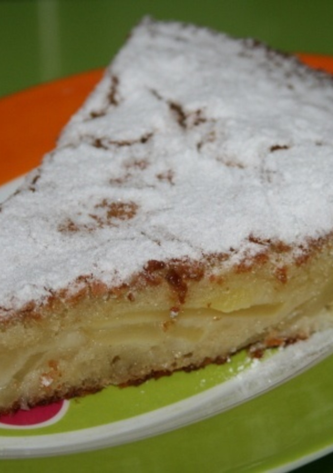 Una foto de Bizcocho jugoso de manzana