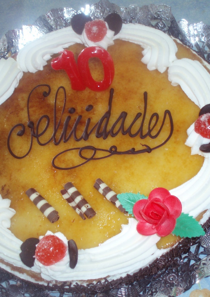 Una foto de Dulce de coco con piña