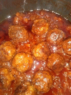 Una foto de Albóndigas con vino tinto