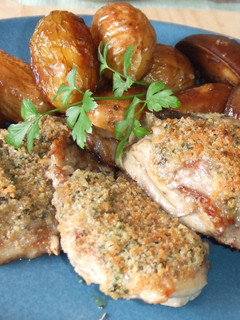 Una foto de Chuletas de cordero con mantequilla de hierbas