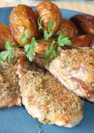 Una foto de Chuletas de cordero con mantequilla de hierbas