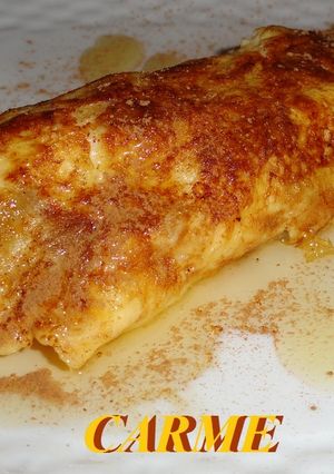 Una foto de Tortilla de manzana y plátano