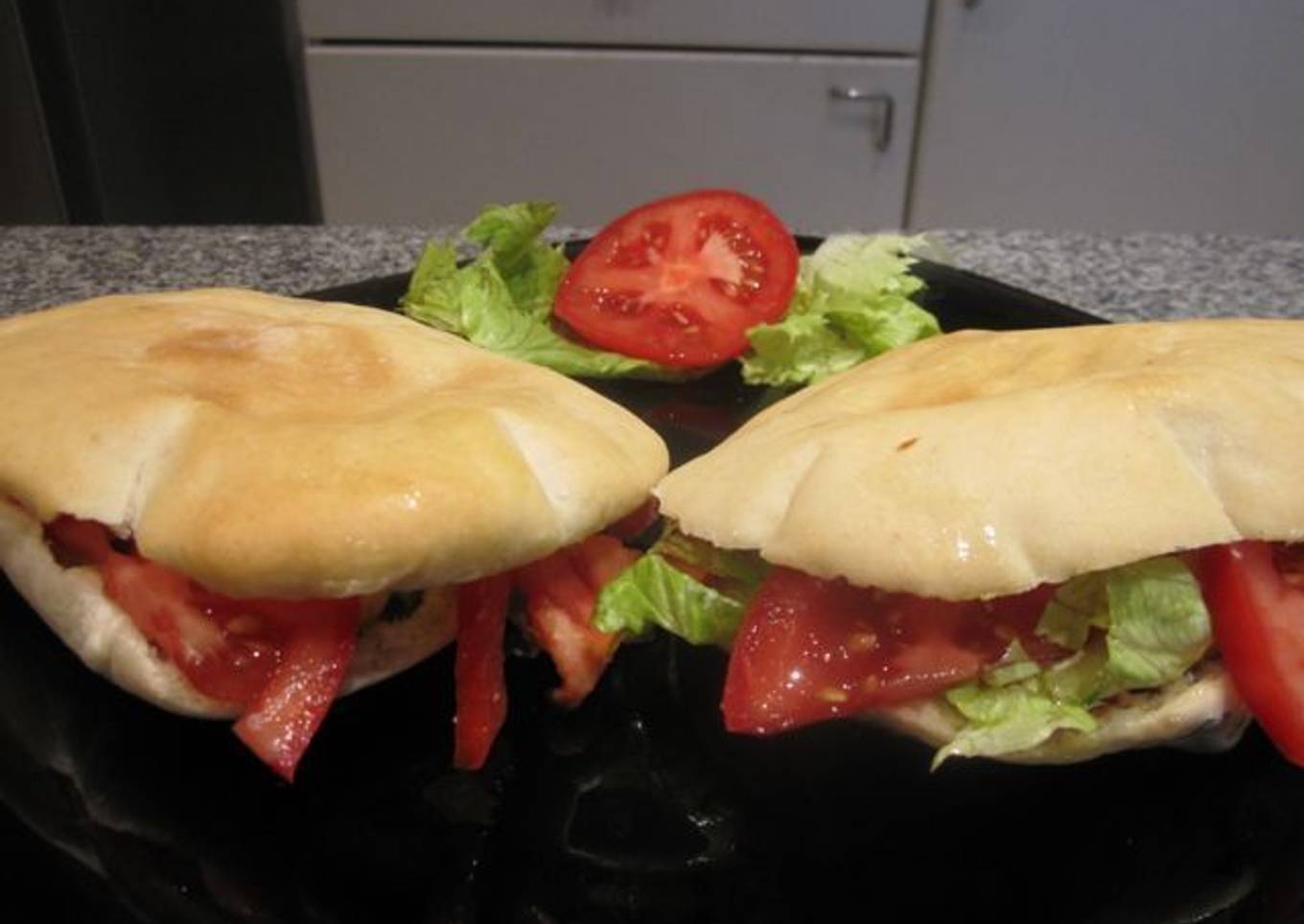 Kebabs rellenos de pollo al curry