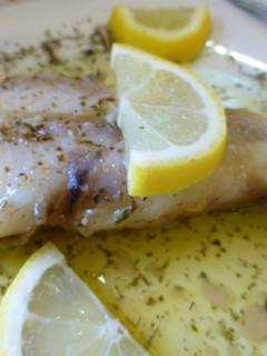 Una foto de Colitas de rape al horno