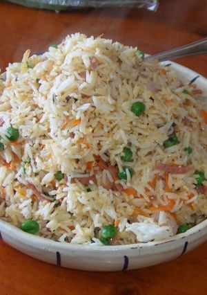 Una foto de Arroz tres delicias especial