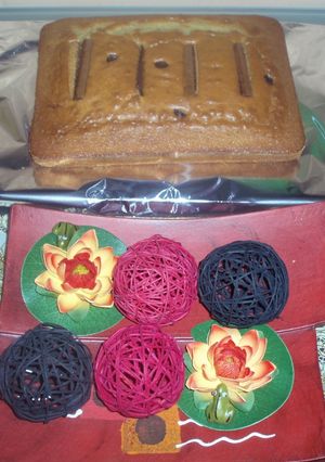 Una foto de TARTA DE MANZANA Y PIÑA