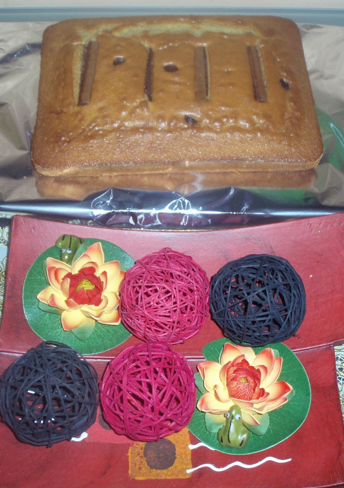 Una foto de TARTA DE MANZANA Y PIÑA