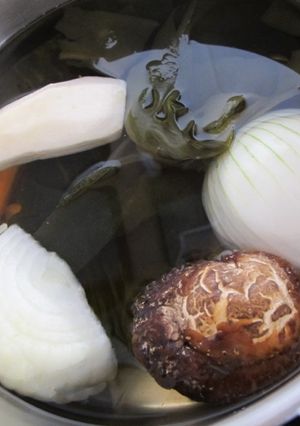 Una foto de Caldo de algas