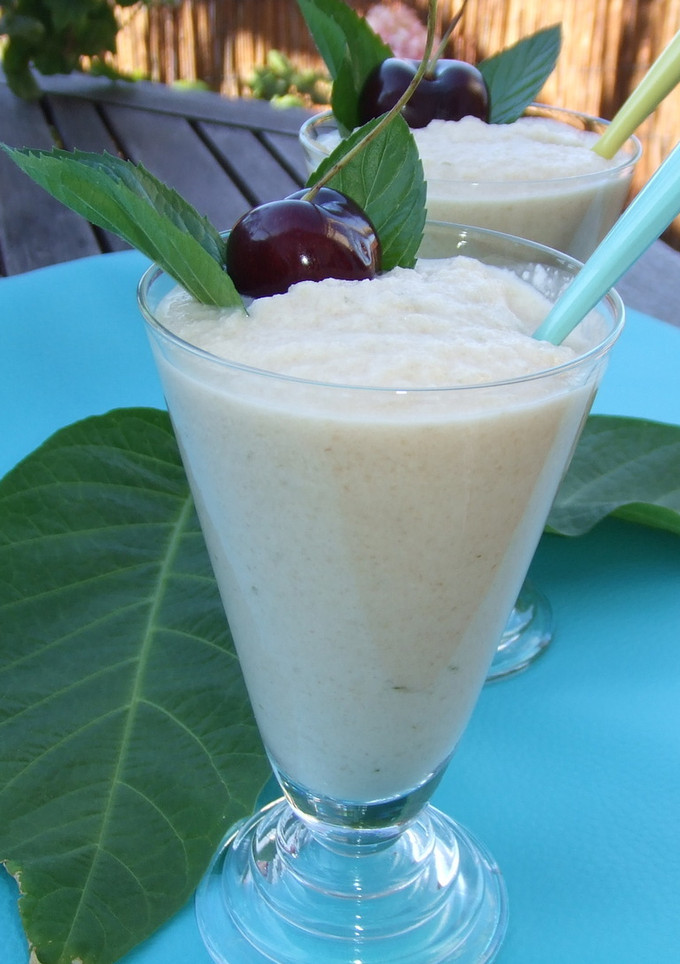 Una foto de Crema helada de manzana y pera al aroma de lima