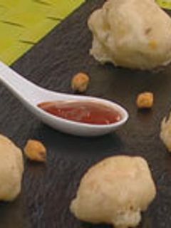 Una foto de Bolitas de pollo crujientes