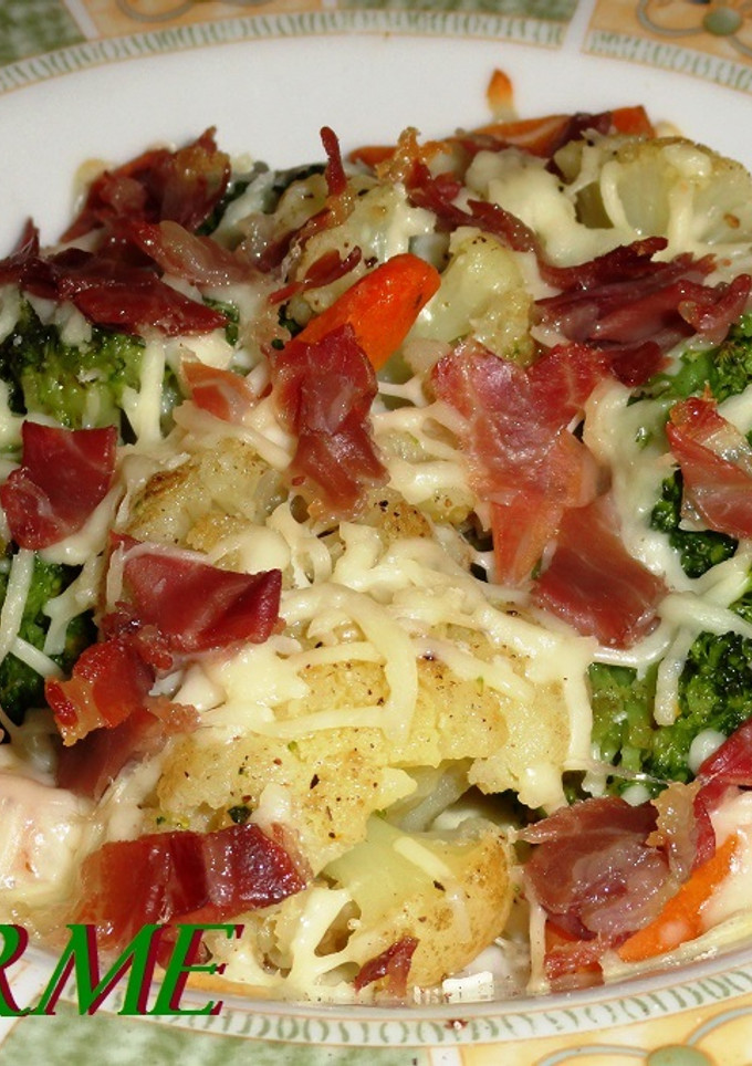 Una foto de Verduras gratinadas con jamón