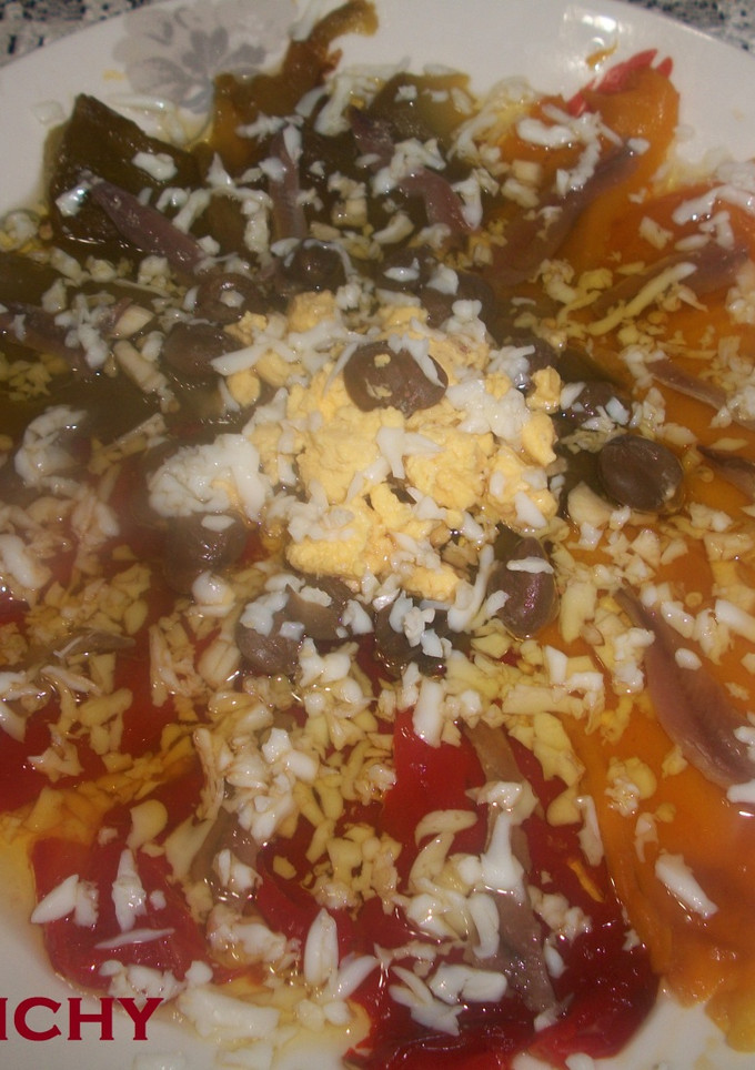Una foto de Ensalada tricolor de pimientos asados