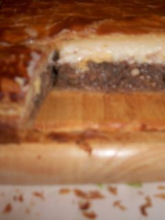Una foto de Empanadas en capas de morcilla