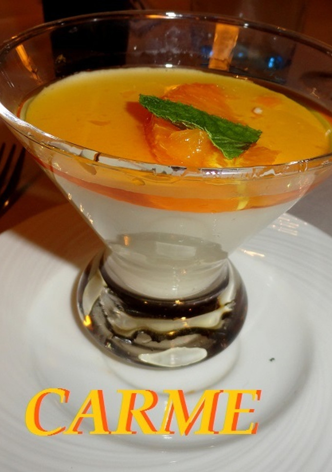 Una foto de Mousse de naranja y miel
