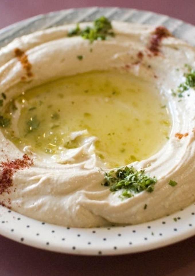 Una foto de Hummus con Tahine