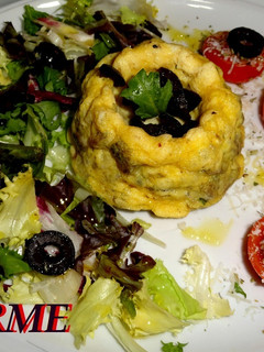 Foto principal de Budín de champiñones con ensalada