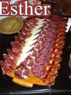 Una foto de Tabla de ibéricos tradicional