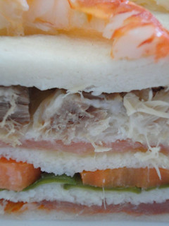 Foto principal de Pastel multicapa de verano