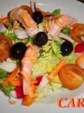 Ensalada con rabanillos y langostinos