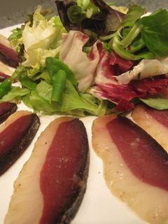 Una foto de Jamón de pato