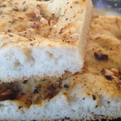 Focaccia tradicional Receta de MarielD- Cookpad