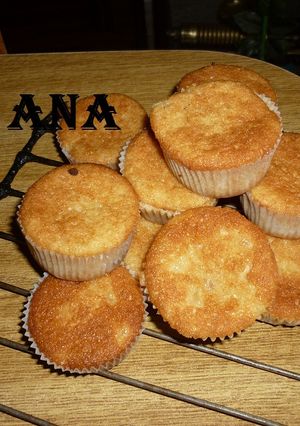 Una foto de Cupcakes con mermelada de pera