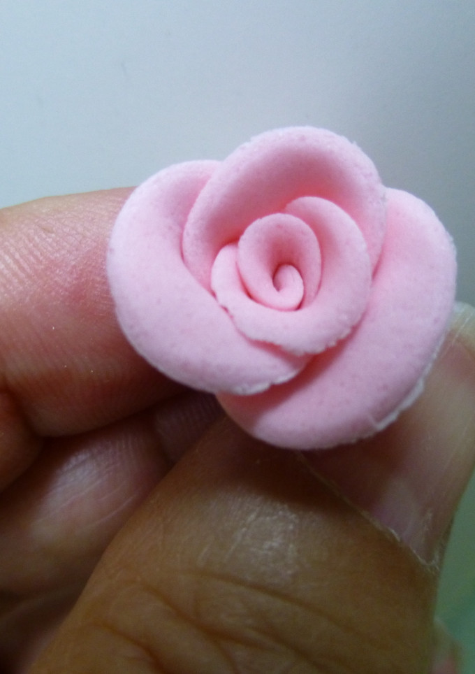 Una foto de Cómo hacer rosas de fondant