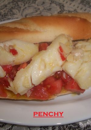 Una foto de Bocata veraniego de bacalao